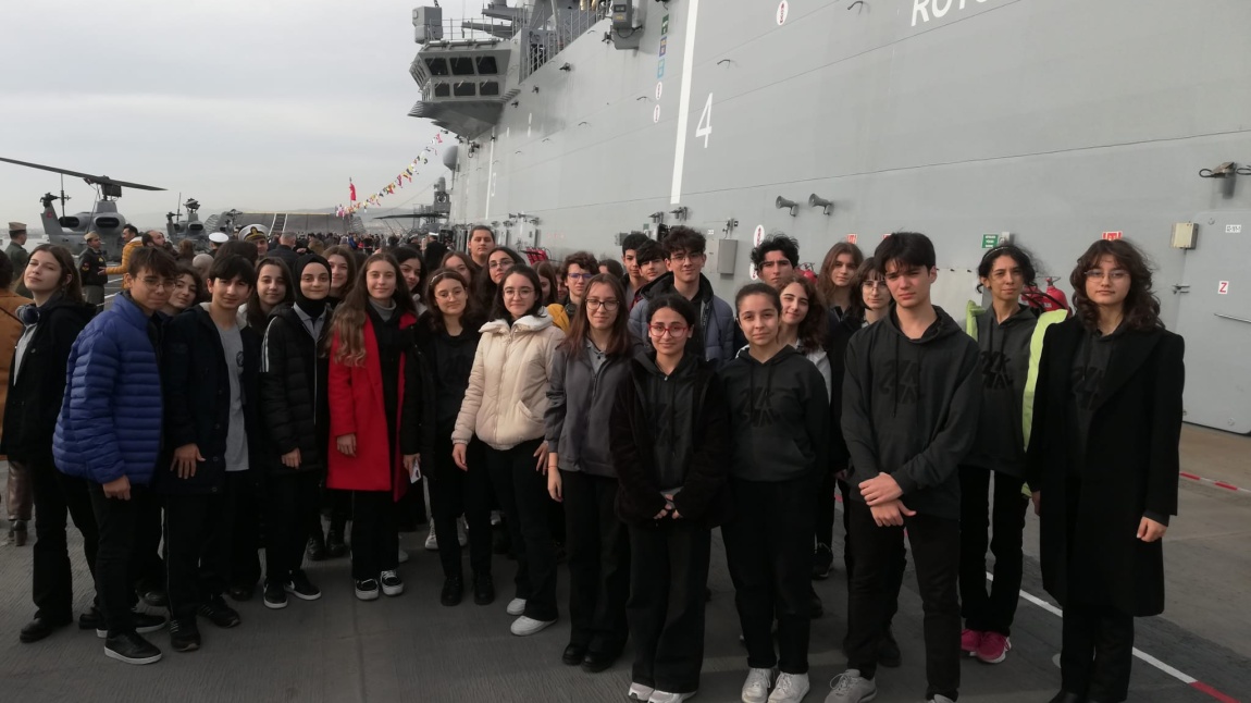 TCG Anadolu Gemisini Öğrencilerimizle Ziyaret Ettik.